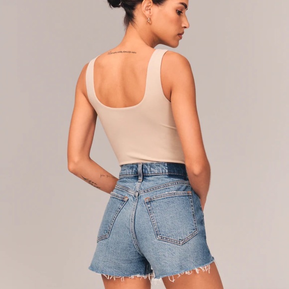 Abercrombie high waisted shorts - Picture 3 of 7